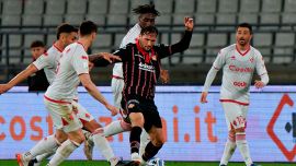Serie B, Vazquez niente stangata per la presunta frase razzista a Dorval: il giocatore della Cremonese via dai social
