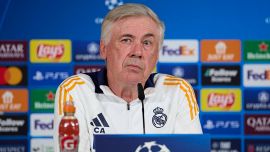 Real-City Ancelotti “sbugiarda” Guardiola, la conferenza è uno show. Ce n'è anche per gli arbitri spagnoli e il var