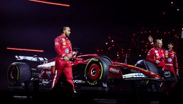 F1, Test Bahrain 2025: Hamilton e Leclerc provano la forza della Ferrari, tutti gli orari. Piloti contro la FIA