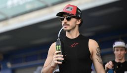 MotoGP Thailandia, Bagnaia contro la Direzione Gara: "Hanno ammesso tutto". Morbidelli penalizzato, Marquez gongola