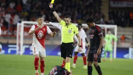 Bufera sull'arbitro di Juventus-Inter, polemiche dopo Monaco-Benfica e sul web è già caos per Mariani