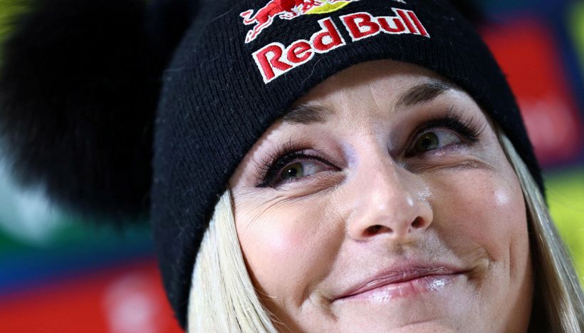 Mondiali Saalbach 2025, sfogo di Lindsey Vonn contro sessismo e pregiudizio (non sul ginocchio). Messaggio a Sinner