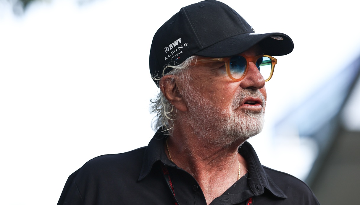 https://wips.plug.it/cips/sport.virgilio.it/cms/2025/03/flavio-briatore-getty.jpg