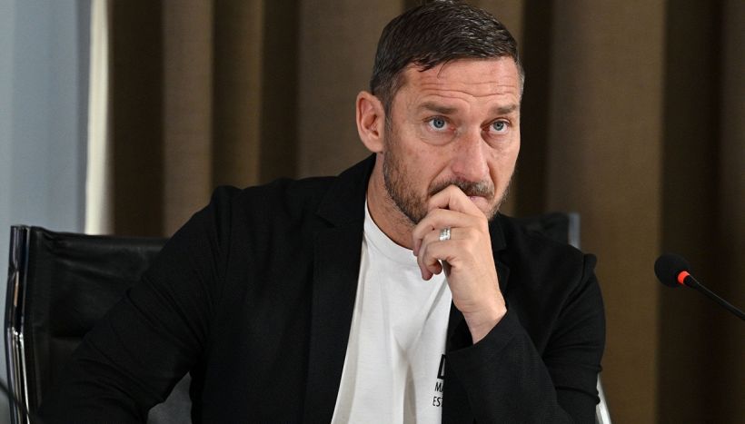 Totti a Mosca, Gramellini si schiera: "Che senso ha impuntarsi? Pupo sì e il Pupone no? Dirà una barzelletta"