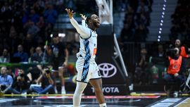 Napoli firma l’impresa: Pullen e Green stendono l’Olimpia sotto gli occhi di Di Lorenzo e Buongiorno, salvezza a un passo