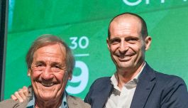 Galeone, bordate a Ibra e Vlahovic: non sa stoppare la palla. Poi rivela futuro di Allegri