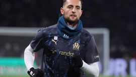 Rabiot, i tifosi del Psg insultano la madre e il padre morto: dura replica dell'ex Juve, interviene la Federazione