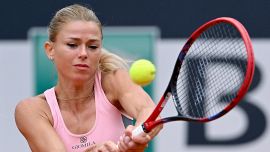 Camila Giorgi criticata duramente sui social dopo aver detto che l'Argentina è più aperta dell'Italia. Poi la precisazione sul web