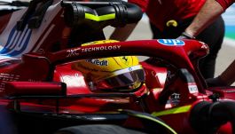 Ferrari, Hamilton prende il testimone da Leclerc: al Mugello buone sensazioni per la nuova sospensione