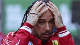 F1, Pagelle GP Cina: che figura Ferrari, Hamilton torna sulla terra, Leclerc impotente, Piastri magistrale