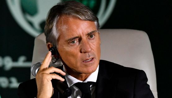 Serie B, Sampdoria a rischio retrocessione: la proposta di Mancini e dei campioni dello scudetto al presidente Manfredi