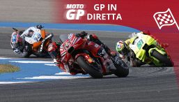 MotoGP diretta GP Francia LIVE: piove, succede di tutto, Zarco in testa davanti a Marquez. Bagnaia caduto