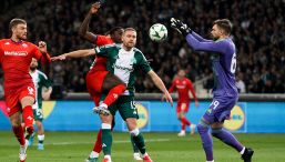 Panathinaikos-Fiorentina, moviola: cosa ha visto il Var sul gol annullato, festival degli errori