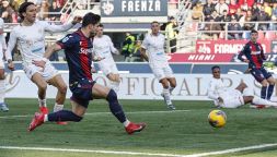 Bologna-Cagliari 2-1, pagelle e moviola: a Orsolini bastano 9’ per ribaltare il match, Italiano rimonta grazie ai cambi