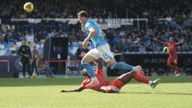 Napoli-Fiorentina, moviola: mancano rigore e rosso, i dubbi sul gol di Lukaku