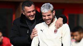 Milan, Theo Hernandez incontra Paolo Maldini: divorzio sempre più vicino tra il terzino e i rossoneri