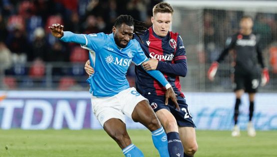 Pagelle di Bologna-Napoli 1-1: strapotere Anguissa, meraviglia Ndoye. Male Di Lorenzo e Neres