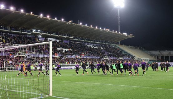 Fiorentina, accolto il ricorso contro la multa per la coreografia anti-Juventus: la decisione del giudice