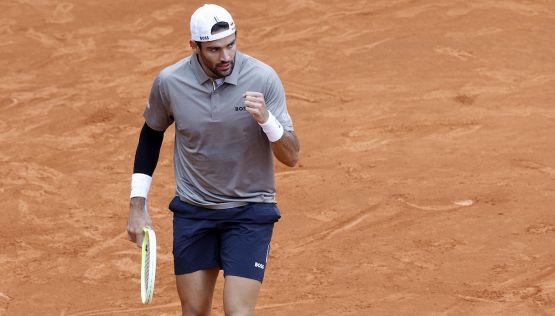 ATP Montecarlo, Berrettini batte Navone: ora la sfida a Zverev per fare un favore a Sinner