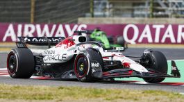 F1, griglia di partenza Gp Giappone 2025: Verstappen in pole, Leclerc 4° ed Hamilton 8°. Sainz penalizzato