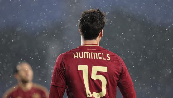 Roma, Hummels annuncia il ritiro a sorpresa: sgarro ai giallorossi e al Bayern nel messaggio di addio