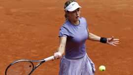 Anna Kalinskaya snobbata da Jannik Sinner e sconfitta a Madrid: Madison Keys la elimina e la russa s'arrabbia