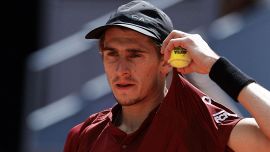 Blackout Spagna, Arnaldi e la folle telecronaca senza immagini da Madrid: un tennista bloccato in ascensore
