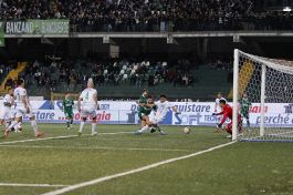 Avellino, è quasi fatta: harakiri Cerignola con il Benevento, crollo Vicenza
