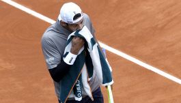 Berrettini si ritira dal torneo di Monaco: compleanno amaro per "The Hammer", le aspettative per Madrid e Roma
