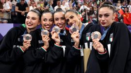 Ritmica, Farfalle senza pace: Duranti e i battiti accelerati dopo la miocardite, per Maccarani 'fa niente'