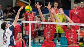 Superlega, Civitanova completa l'opera: vince in rimonta gara 5 e si prende la finale con Trento. Perugia, delusione tremenda