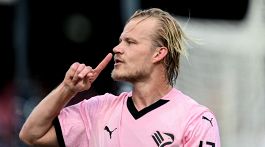 Serie B, il Palermo del bomber Pohjanpalo rovina la festa al Sassuolo. Lapadula trascina lo Spezia, Samp sempre più nei guai