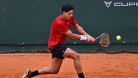 Madrid, Cinà è il volto nuovo del tennis italiano: la passione per il Palermo e la cioccolata. E Berrettini lo prende in giro