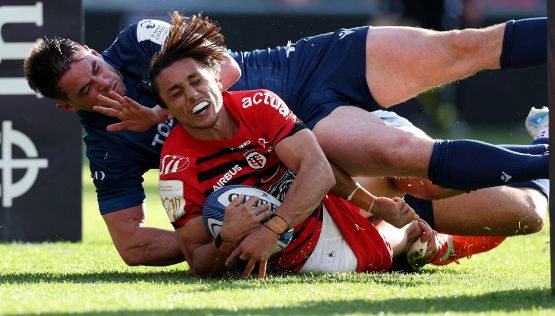 Italrugby, infortunio choc per Ange Capuozzo: la meta poi le lacrime. Si teme frattura a caviglia, tibia e perone
