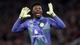 Manchester United, il gesto di Onana ai tifosi del Lione: la notte folle a Old Trafford
