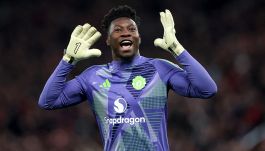 Manchester United, il gesto di Onana ai tifosi del Lione: la notte folle a Old Trafford