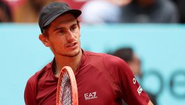 Madrid, la favola di Arnaldi continua: batte Tiafoe e vola ai quarti contro Draper. "Sto ritrovando il mio gioco"