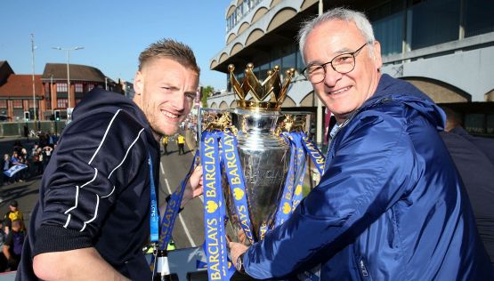 Vardy lascia il Leicester: l'ultima bandiera inglese che vinse una storica Premier con le Foxes