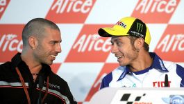 Marco Melandri e la fine dell'amicizia con Valentino Rossi: "Venne al posto mio in Yamaha nel 2004 e non mi disse nulla..."