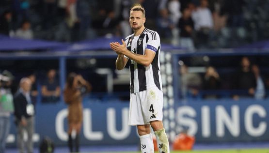 Scommesse, gruppo Juventus nel mirino: Perin, McKennie, Paredes e Di Maria coinvolti. Fagioli “poco sincero”, la rivelazione su Gatti
