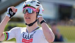Roubaix, Pogacar vuole prendersi tutto. Ma van der Poel avverte: "Sto meglio, parto per vincere". E occhio a Ganna