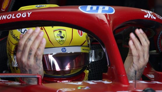 F1, Hamilton non si dà pace: "Mi dispiace", il team radio dopo la pessima qualifica in Bahrain apre la crisi