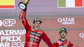 MotoGP Qatar, Marquez: 'Quando Bagnaia mi ha superato è scattato qualcosa'. La rabbia di Pecco: 'Sempre la stessa storia'