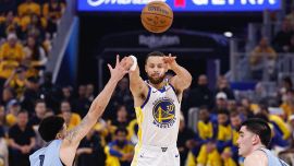 NBA Play-In, Butler e Curry salvano i Warriors: 75 punti in due e Memphis è battuta. Orlando dilaga con Atlanta