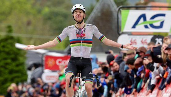 Liegi-Bastogne-Liegi: Pogacar favorito d'obbligo, ma Evenepoel e Skjelmose meditano la sorpresa. L'Italia si affida a Ciccone