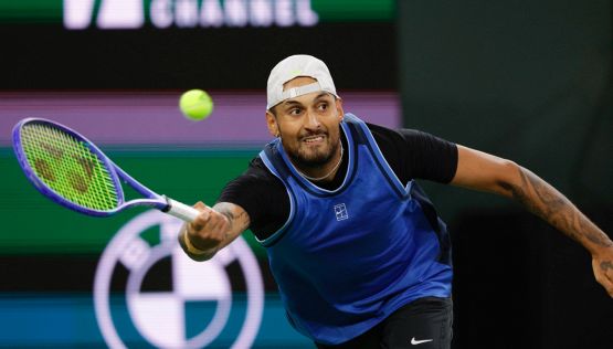 Kyrgios a sorpresa da appuntamento ai tifosi a Parigi: "Mi sto allenando per il Roland Garros..."
