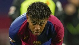 Barcellona-Inter, giallo Lamine Yamal: stop durante il riscaldamento, il talento blaugrana costretto a fermarsi
