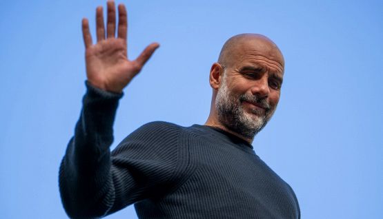 City: Guardiola al giornalista dopo il derby: "Trovati un altro mestiere"