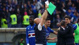 “La Sampdoria ai sampdoriani”: i tifosi abbracciano Mancini e soci. E Lombardo non dimentica Vialli 