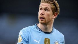 De Bruyne in rottura totale con il Manchester City: no al Mondiale per club. Fabregas prova a portarlo a Como
